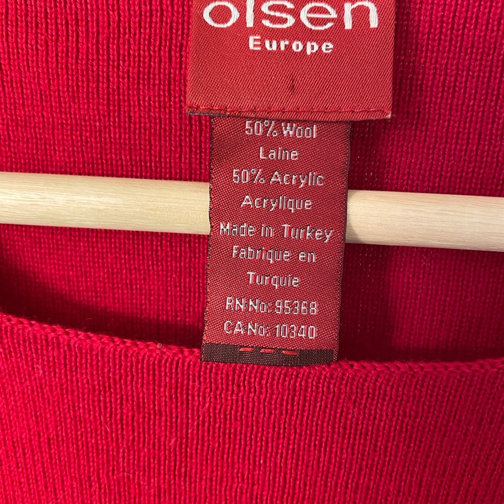Red Knit Tee - Picture 2 of 4